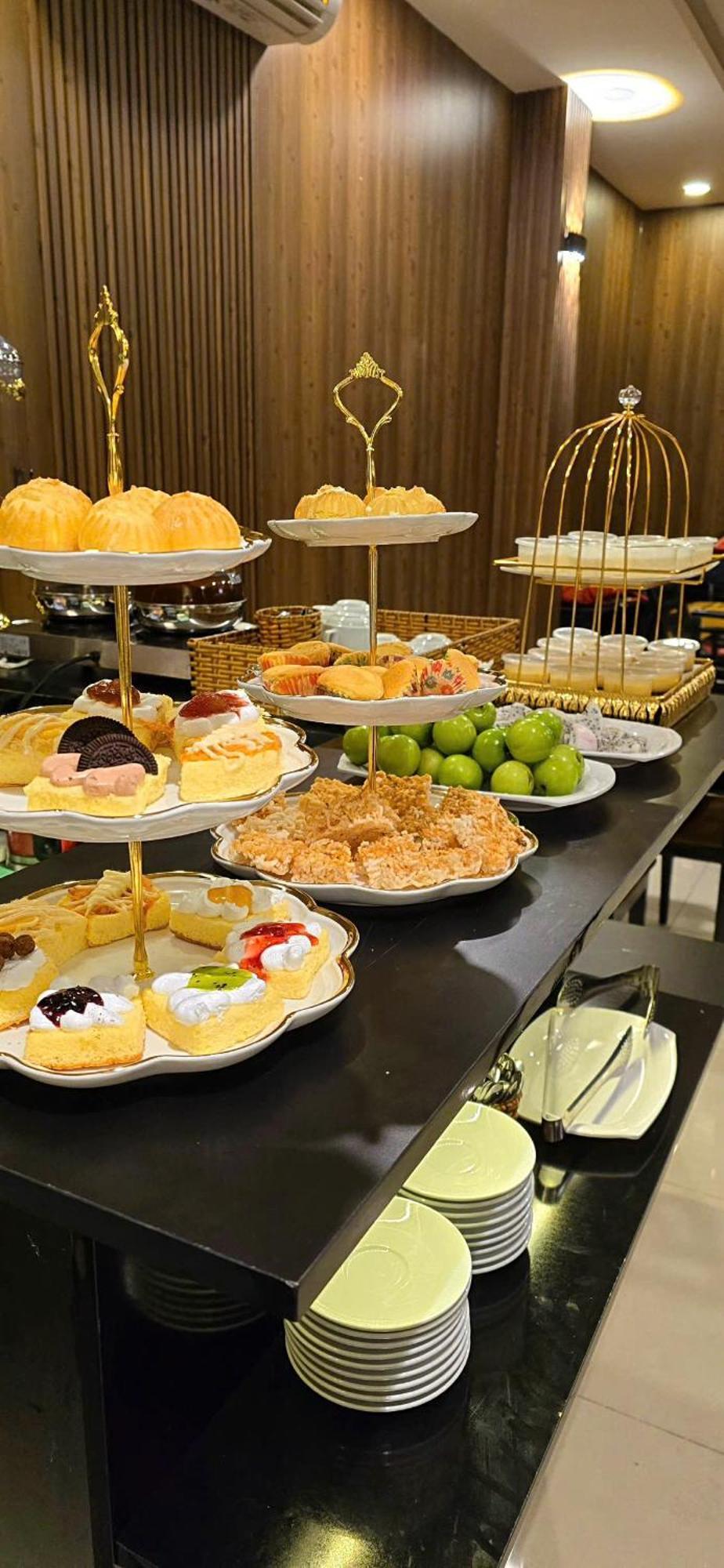 Rosa May Hotel Хошимин Экстерьер фото