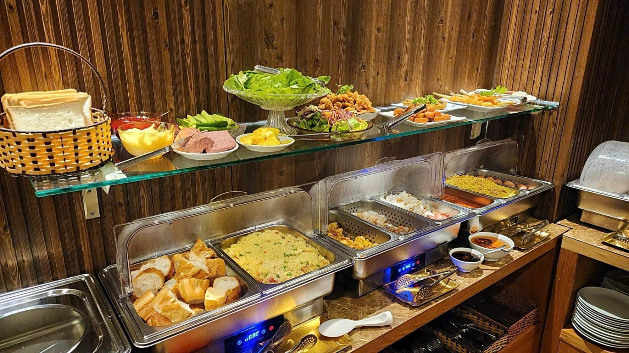 Rosa May Hotel Хошимин Экстерьер фото